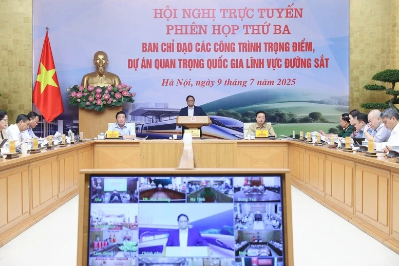 Thủ tướng nhấn mạnh các bộ, ngành, địa phương cần tập trung tối đa nguồn lực, tháo gỡ mọi nút thắt, điểm nghẽn, vượt qua khó khăn, thách thức để hoàn thành các nhiệm vụ được giao.