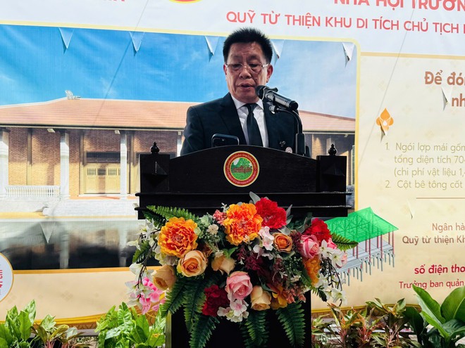 Ông Hồ Văn Lâm - Chủ tịch Hiệp hội doanh nhân Thái - Việt Nam phát biểu tại Lễ khánh thành.