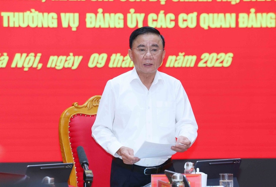 Thường trực Ban Bí thư Trần Cẩm Tú phát biểu tại hội nghị.