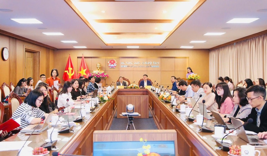 Quang cảnh cuộc họp báo.