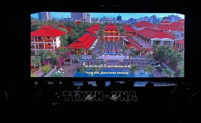 Cảnh đẹp của thành phố Đà Nẵng được đưa vào trong phim "Love in Vietnam".