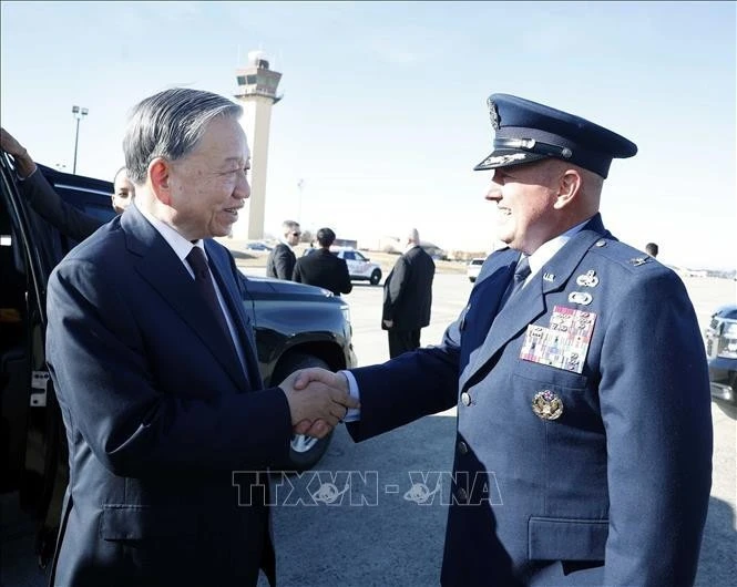 Lễ tiễn Tổng Bí thư Tô Lâm tại sân bay quân sự Andrews.