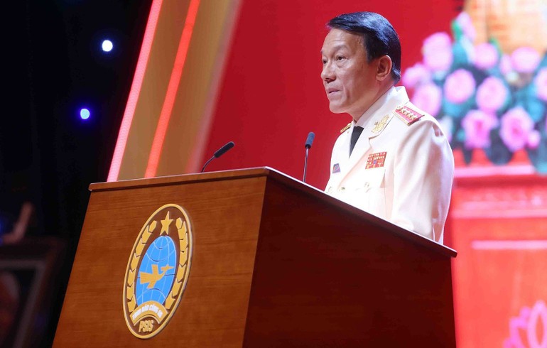 Đại tướng Lương Tam Quang, Ủy viên Bộ Chính trị, Bộ trưởng Công an phát biểu tại buổi lễ.