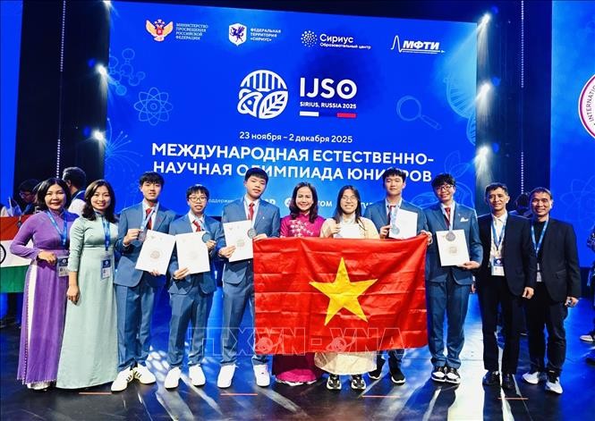 Đoàn Việt Nam đã xuất sắc giành 3 Huy chương bạc và 3 huy chương đồng.