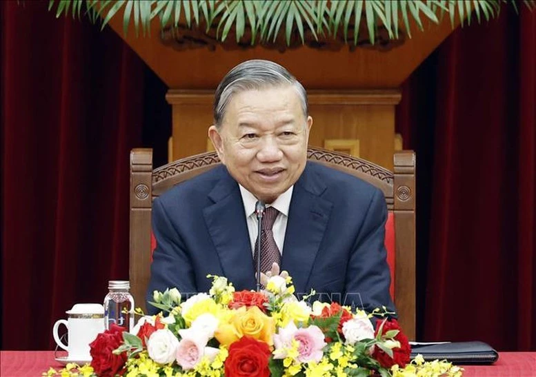 Tổng Bí thư nhấn mạnh, Đại hội Đảng lần thứ XIV đã xác định các tầm nhìn, định hướng dài hạn của Việt Nam, nhất là việc xác lập mô hình phát triển mới dựa trên 5 trụ cột chiến lược.