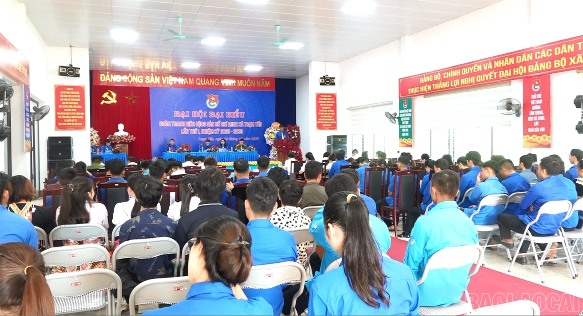 Quang cảnh đại hội.