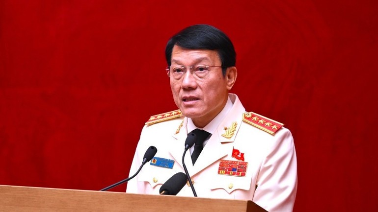 Đại tướng Lương Tam Quang phát biểu bế mạc. Đại tướng Lương Tam Quang phát biểu bế mạc.