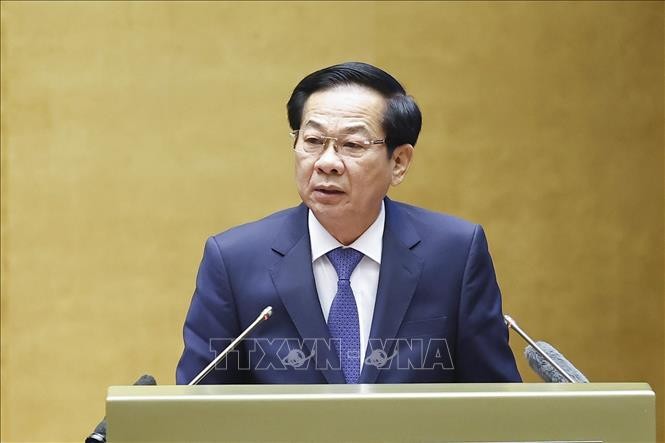 Đồng chí Đỗ Thanh Bình, Ủy viên Trung ương Đảng, Bộ trưởng Bộ Nội vụ trình bày Hướng dẫn nghiệp vụ công tác tổ chức bầu cử đại biểu Quốc hội khóa XVI và đại biểu Hội đồng nhân dân các cấp nhiệm kỳ 2026 - 2031.