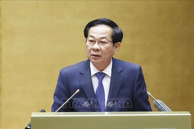 Đồng chí Đỗ Thanh Bình, Ủy viên Trung ương Đảng, Bộ trưởng Bộ Nội vụ trình bày Hướng dẫn nghiệp vụ công tác tổ chức bầu cử đại biểu Quốc hội khóa XVI và đại biểu Hội đồng nhân dân các cấp nhiệm kỳ 2026 - 2031.