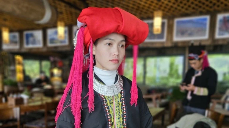 Mẩy Nhi - người tham gia chương trình nghệ thuật.