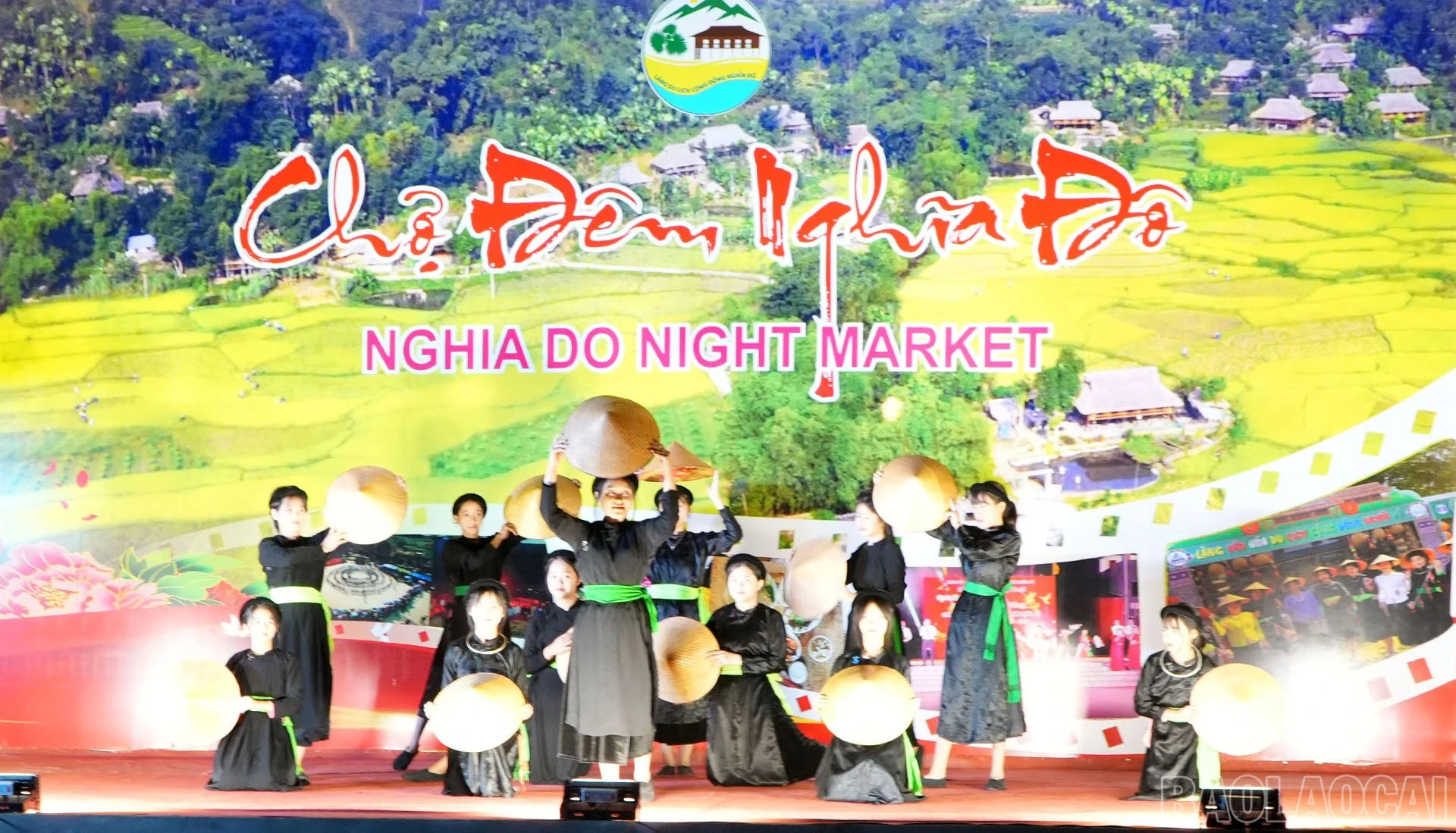 Điệu múa của đồng bào dân tộc Tày Nghĩa Đô.