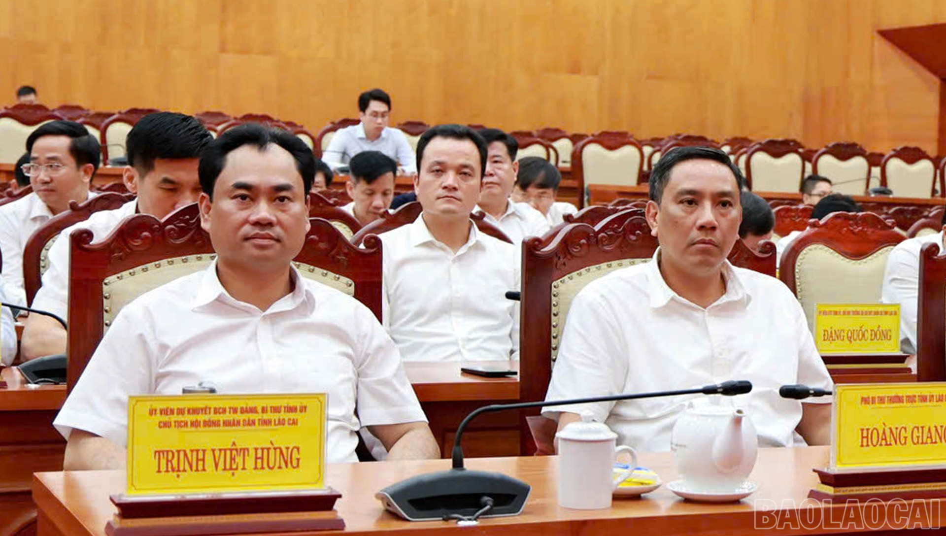 baolaocai-br_19-10-onghung.jpg