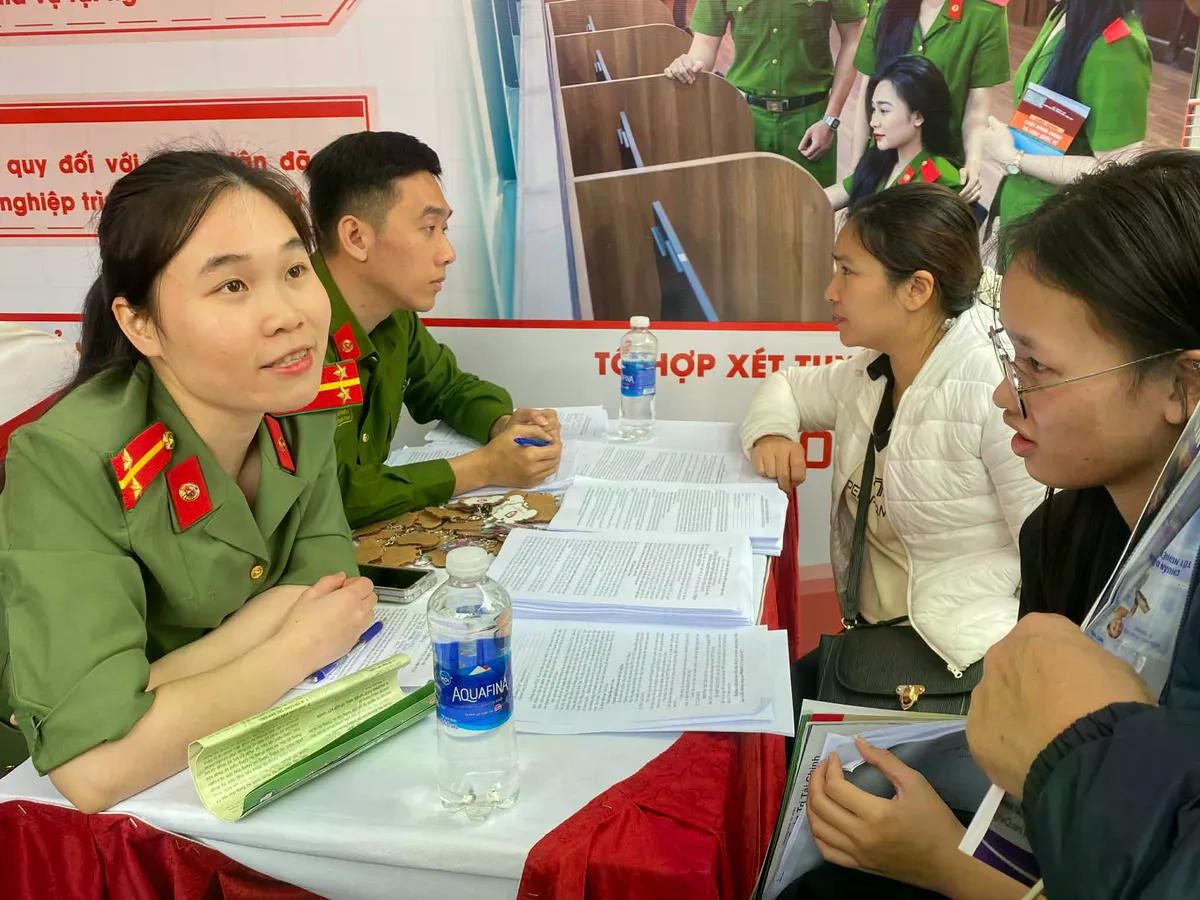 Năm 2026, phương thức tuyển sinh của các trường thuộc Bộ Công an cơ bản không có nhiều thay đổi so với năm 2025 và vẫn bám sát quy định của Bộ Giáo dục và Đào tạo.