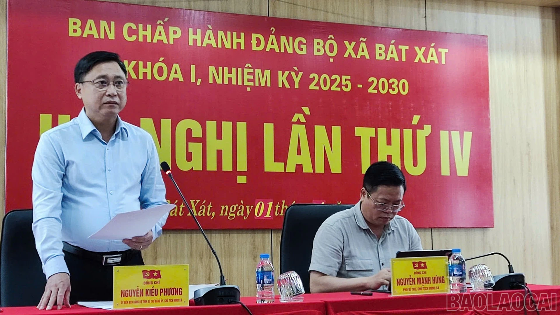 Đồng chí Nguyễn Kiều Phương - Ủy viên Ban Chấp hành Đảng bộ tỉnh, Bí thư Đảng ủy, Chủ tịch HĐND xã phát biểu chỉ đạo.