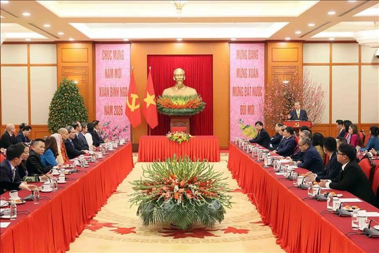 Đảng, Nhà nước luôn luôn trân trọng, ghi nhận và đánh giá cao tấm lòng, tình cảm, trách nhiệm của bà con đối với Tổ quốc, Tổng Bí thư nhấn mạnh.