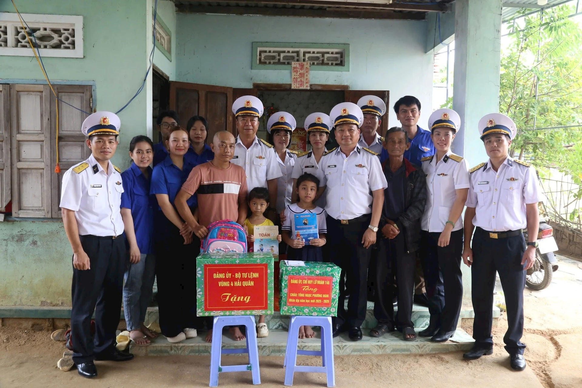 Cháu Tống Ngọc Phương Nghi là một trong nhiều trường hợp được giúp đỡ.