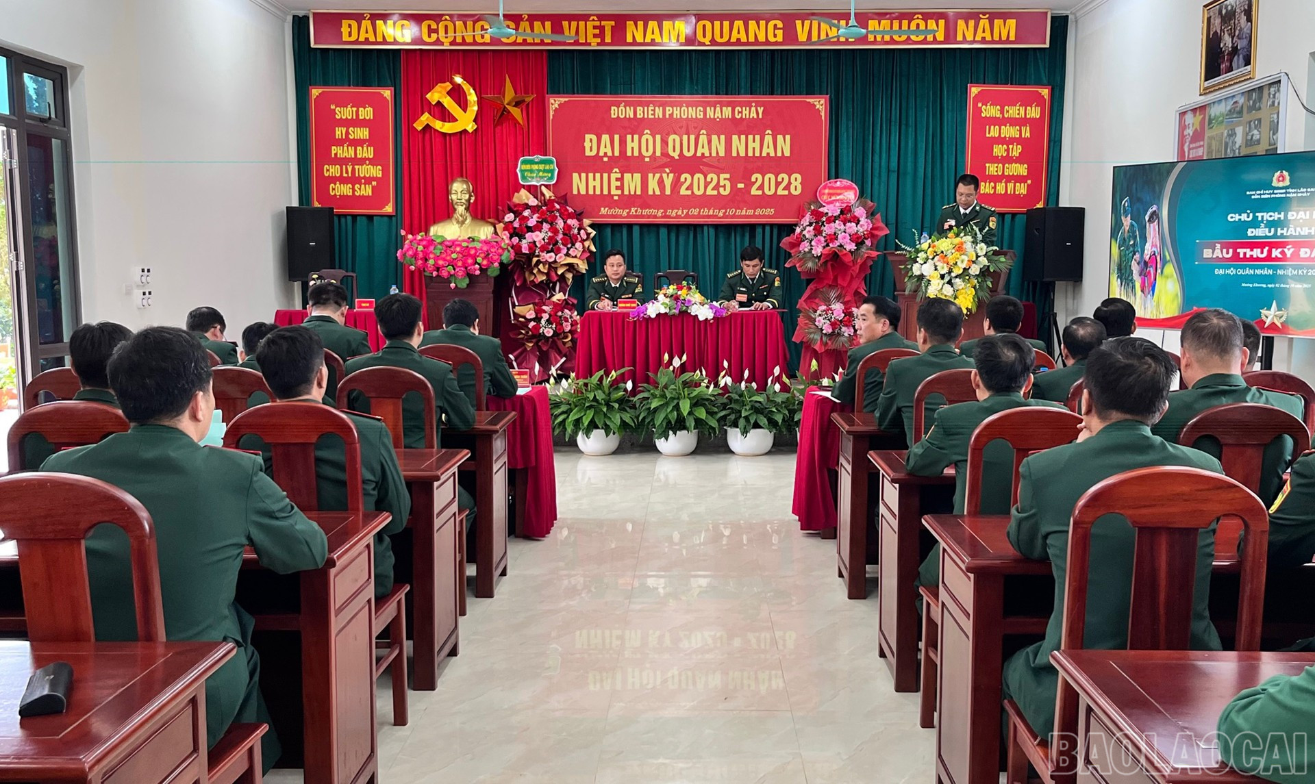 Quang cảnh đại hội. baolaocai-br_3-10-daihoi1.jpg