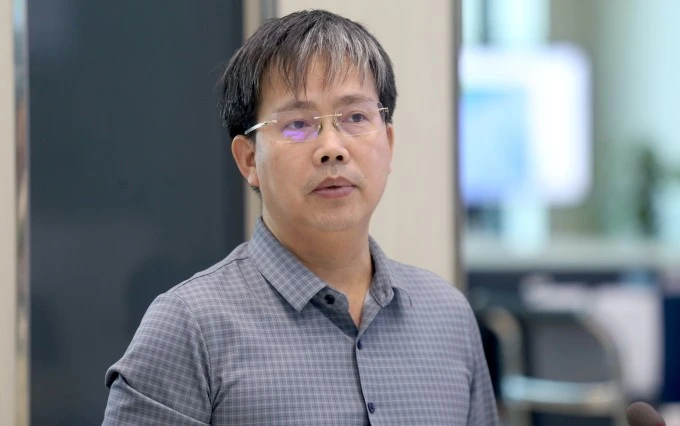 Ông Mai Văn Khiêm trả lời VnExpress về cơn bão Kajiki.