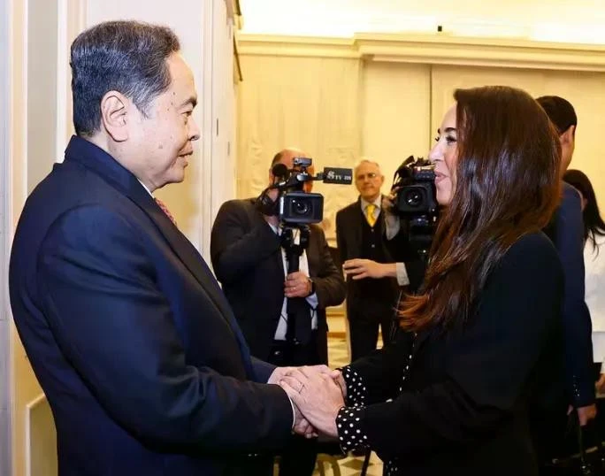 Chủ tịch Quốc hội Trần Thanh Mẫn gặp Phó Chủ tịch Thượng viện Italy Licia Ronzulli.