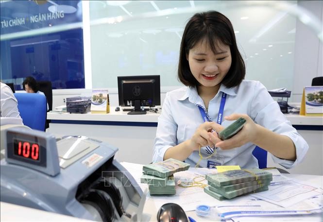 Hoạt động nghiệp vụ tại Ngân hàng Bảo Việt.