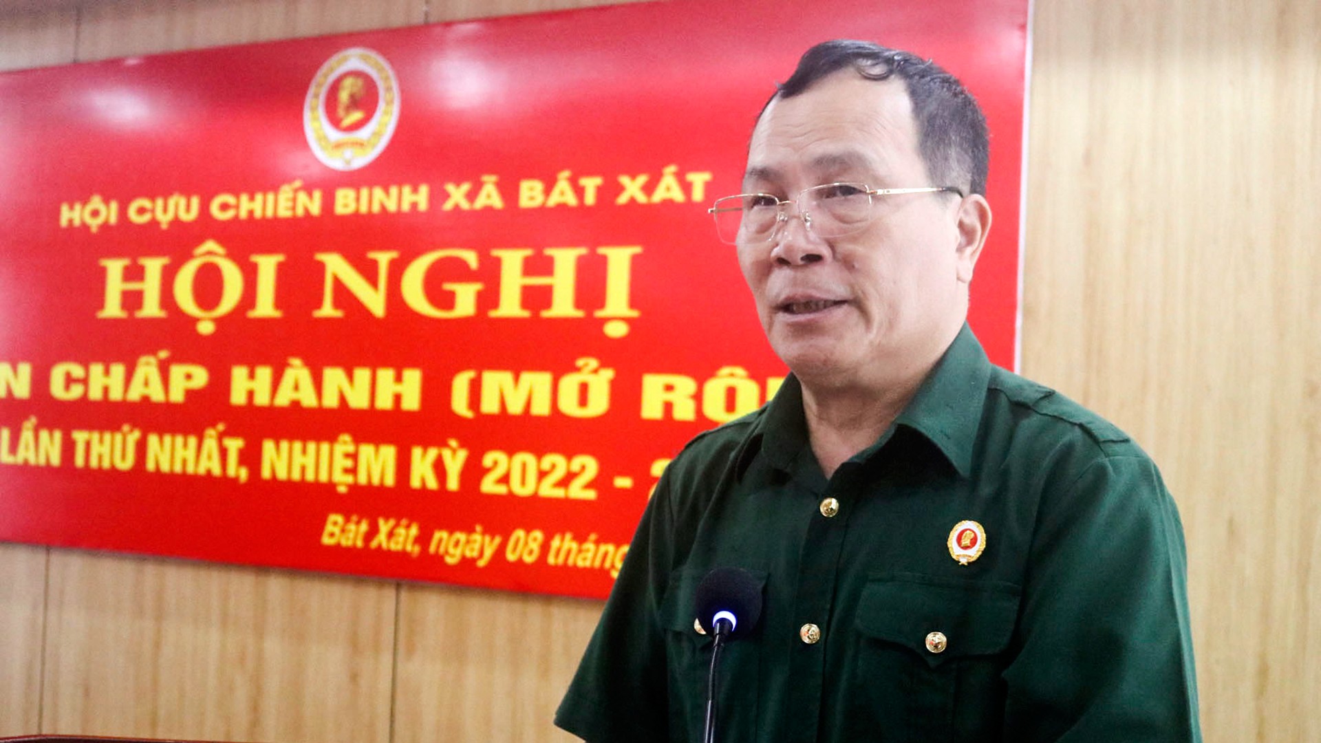 Đồng chí Bùi Thanh Hải, Chủ tịch hội CCB huyện Bát Xát phát biểu tại Hội nghị. 8-8-ccb2.jpg