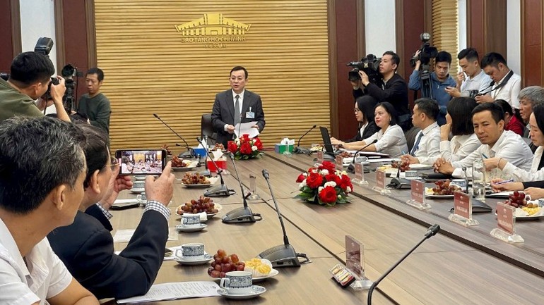 Tiến sĩ Vũ Mạnh Hà, Giám đốc Bảo tàng Hồ Chí Minh phát biểu.