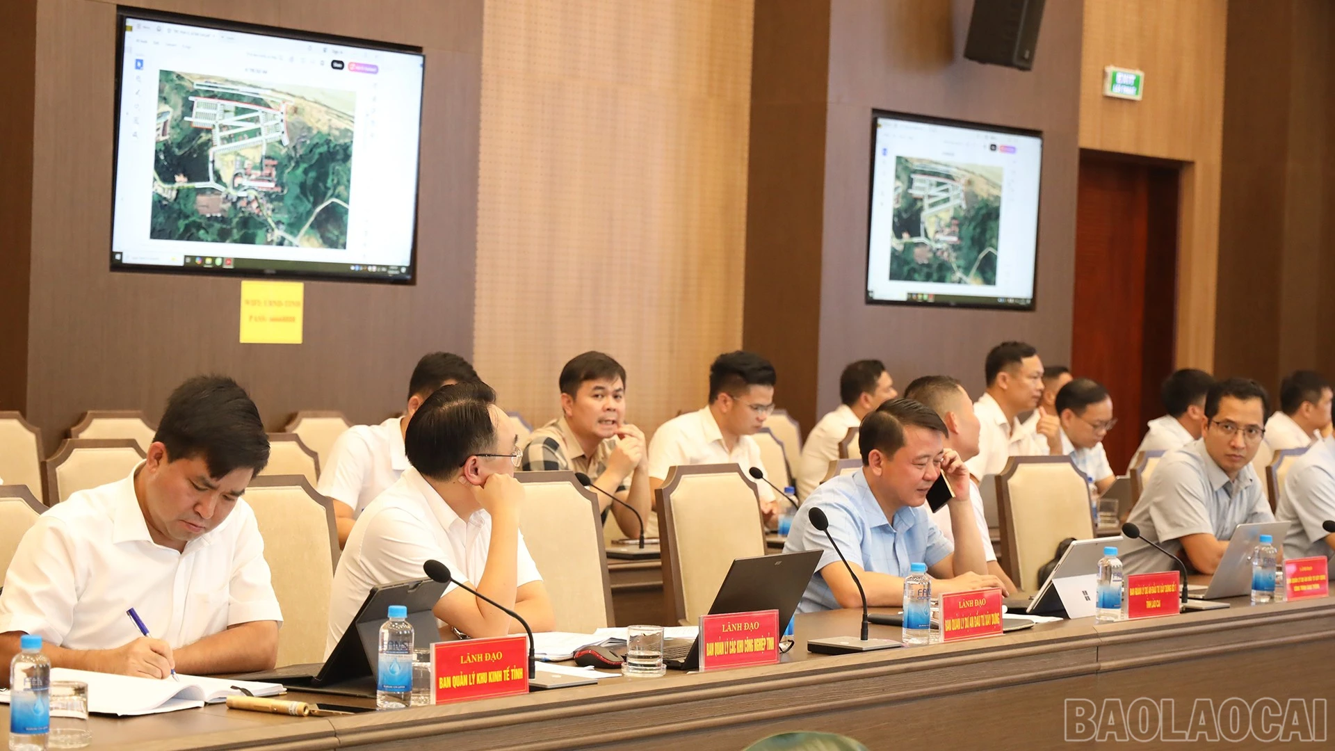 baolaocai-br_10-8-ong-ba2.jpg