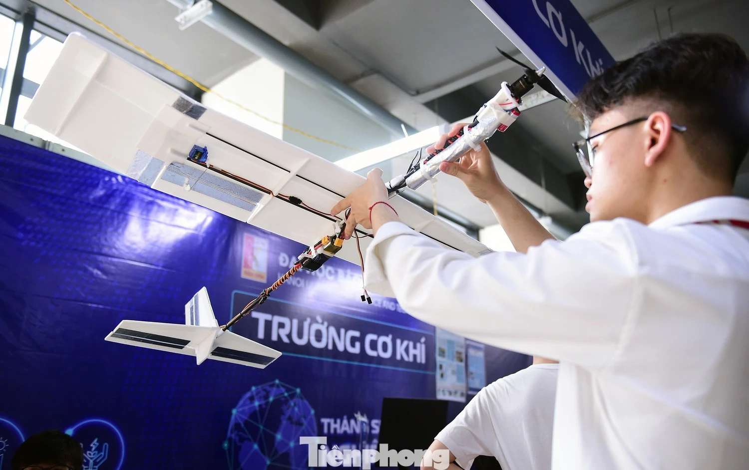 Thanh niên cần tiên phong trong học tập, làm chủ tri thức, khoa học công nghệ, đổi mới sáng tạo.