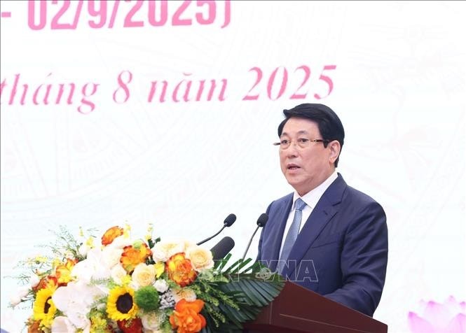 Chủ tịch nước Lương Cường phát biểu. Chủ tịch nước Lương Cường phát biểu.