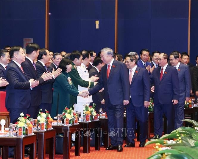 Tổng Bí thư Tô Lâm cùng các đại biểu dự Đại hội đại biểu Đảng bộ Chính phủ lần thứ I, nhiệm kỳ 2025 - 2030. Tổng Bí thư Tô Lâm cùng các đại biểu dự Đại hội đại biểu Đảng bộ Chính phủ lần thứ I, nhiệm kỳ 2025 - 2030.