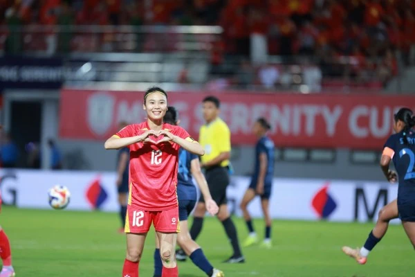 Trong đó có một pha lập công trên chấm phạt đền của Hải Yến.