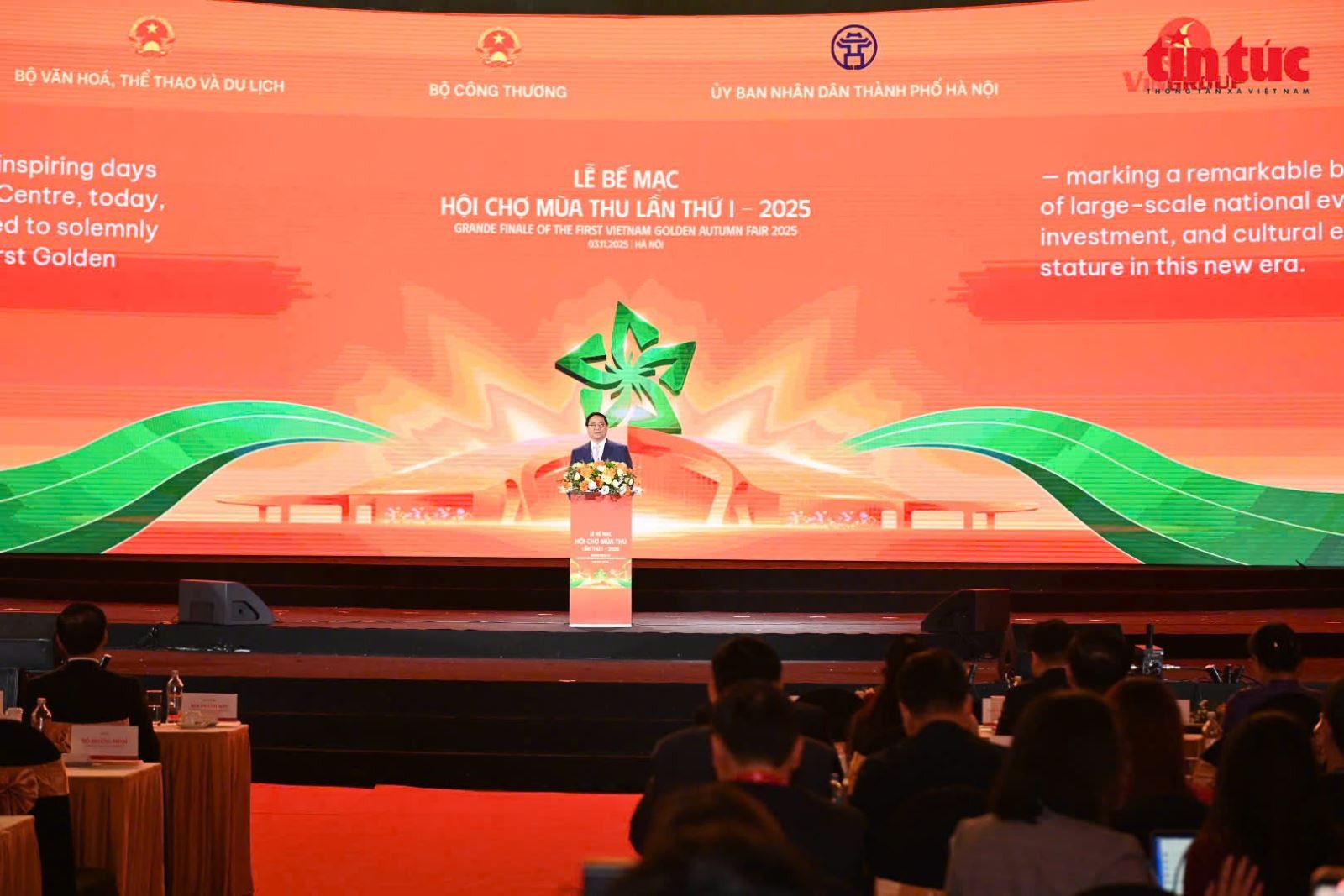 Thủ tướng Chính phủ Phạm Minh Chính phát biểu tại Lễ bế mạc Hội chợ Mùa Thu lần thứ I – năm 2025.