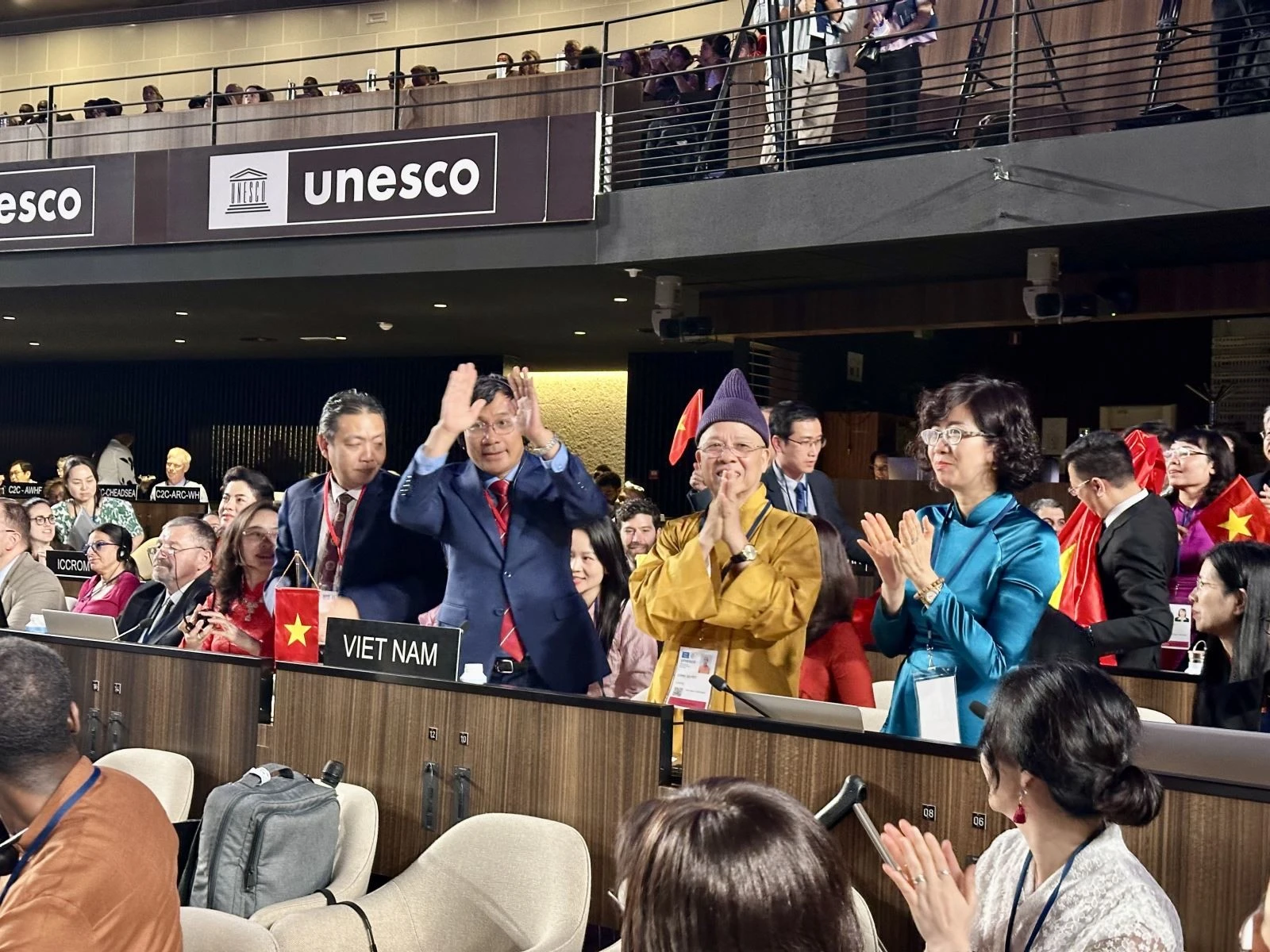 Đại diện phái đoàn Việt Nam tham dự kỳ họp 47 phát biểu cảm ơn các thành viên của Ủy ban Di sản Thế giới (UNESCO) và các đoàn quốc tế đã ủng hộ hồ sơ của Việt Nam trong quá trình xét duyệt.