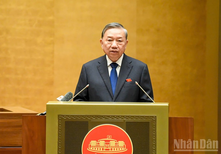 Tổng Bí thư Tô Lâm phát biểu tại hội trường Quốc hội chiều 4/11.