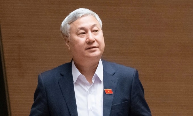 Ông Trần Văn Lâm, Ủy viên Ủy ban Công tác đại biểu phát biểu tại phiên họp chiều 9/12.