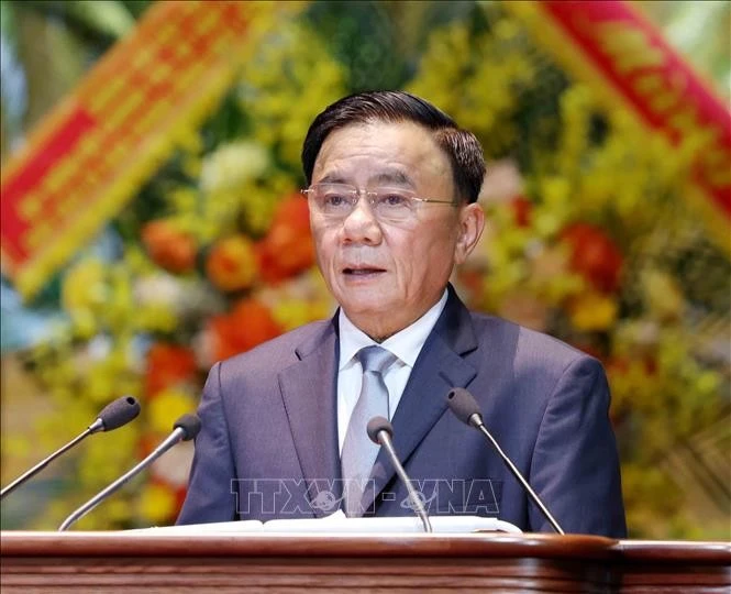 Đồng chí Trần Cẩm Tú, Uỷ viên Bộ Chính trị, Thường trực Ban Bí thư phát biểu chỉ đạo Đại hội.