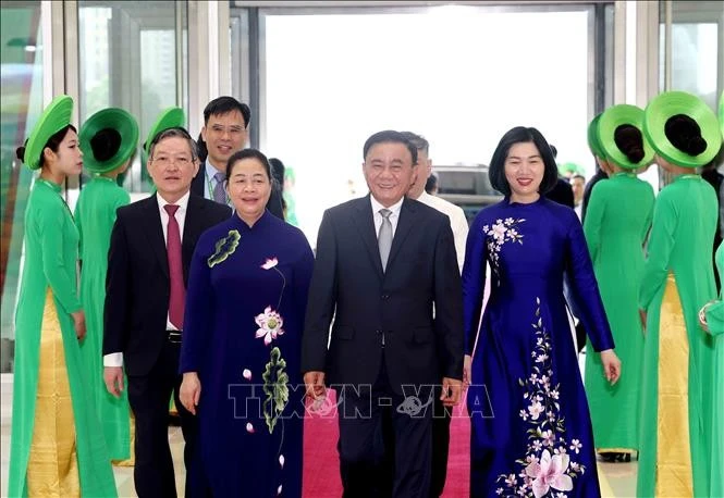 Đồng chí Trần Cẩm Tú, Ủy viên Bộ Chính trị, Thường trực Ban Bí thư đến dự Đại hội.