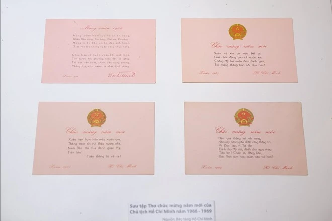 Sưu tập thơ chúc mừng năm mới của Chủ tịch Hồ Chí Minh năm 1966 - 1969. Nguồn: Bảo tàng Hồ Chí Minh