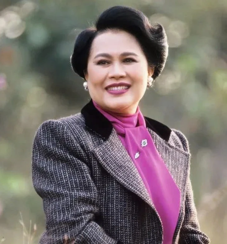 Vương thái hậu Sirikit ra đi thanh thản tại Bangkok ở tuổi 93.
