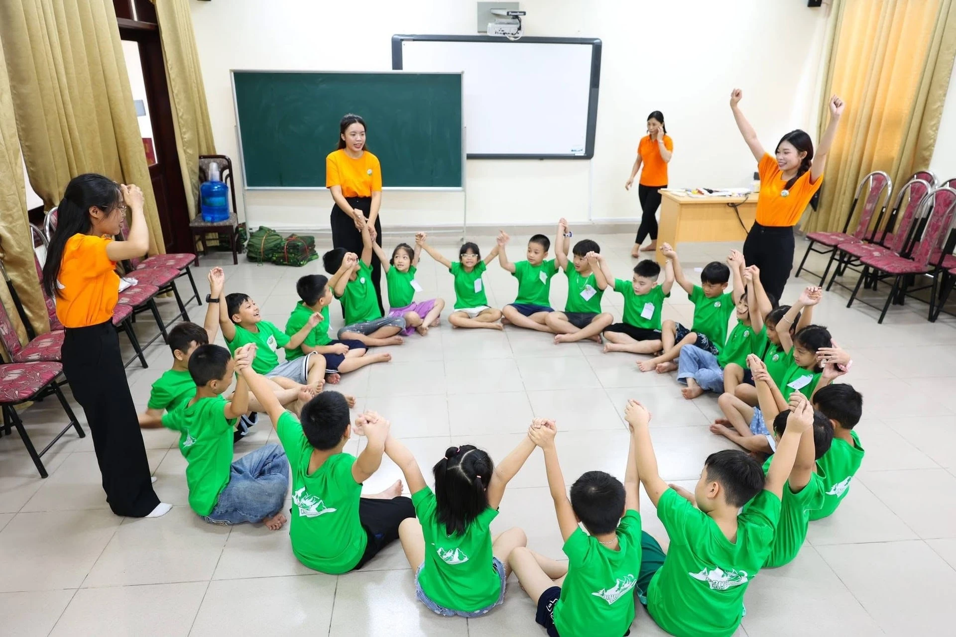 Thí sinh phải xếp nguyện vọng từ 1 đến 5 mới được xét vào ngành sư phạm. Ảnh: CTV.