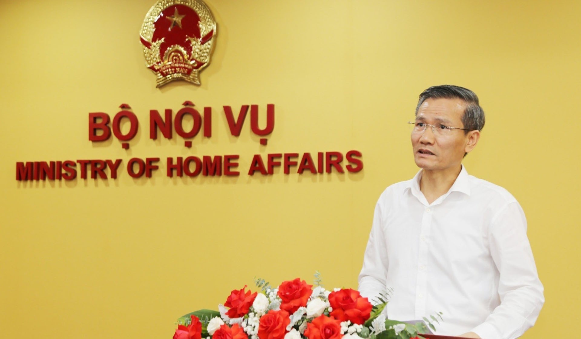 Thứ trưởng Bộ Nội vụ Cao Huy phát biểu khai mạc Hội nghị. 19-9-onghuy.jpg