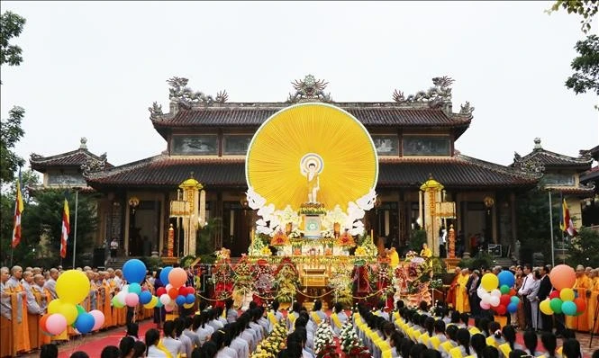 Cố đô Huế tổ chức lễ chính của Đại lễ Phật đản Phật lịch 2569 - Dương lịch 2025. Ảnh tư liệu