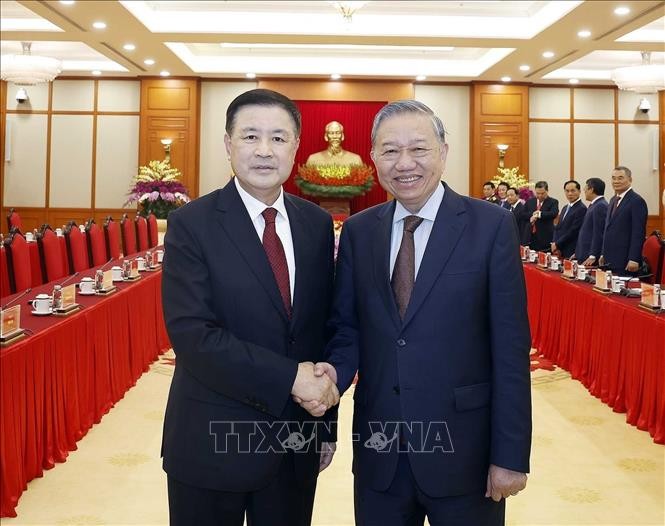 Tổng Bí thư Tô Lâm và Bộ trưởng Công an Trung Quốc Vương Tiểu Hồng.