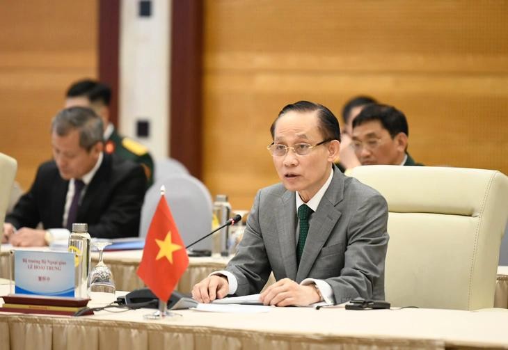 Bộ trưởng Ngoại giao Lê Hoài Trung phát biểu tại đối thoại - Ảnh: Bộ Ngoại giao cung cấp