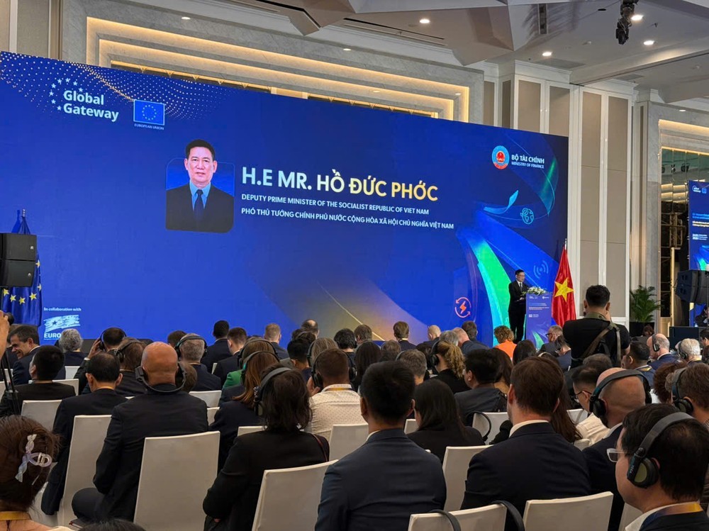 Phó Thủ tướng Hồ Đức Phớc kêu gọi EU tăng cường hợp tác với Việt Nam trong hàng loạt lĩnh vực.