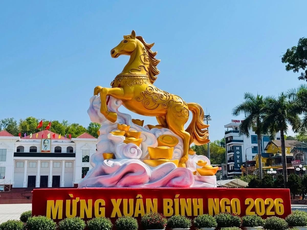 Linh vật ngựa ở Điện Biên.