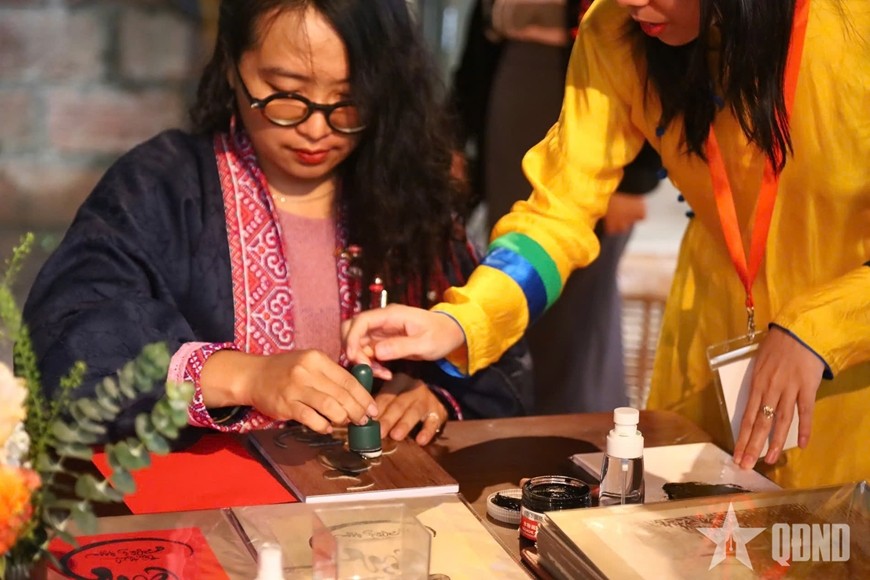 Các bạn trẻ tham gia workshop tại sự kiện.