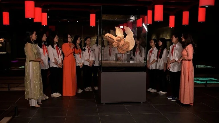 Hình ảnh trong quá trình ghi hình bộ phim.