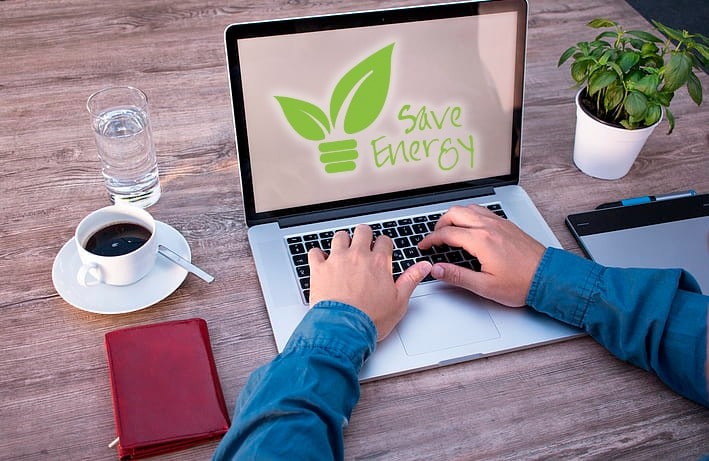 Nhiều tổ chức quốc tế khuyến nghị các doanh nghiệp cho nhân viên làm việc trực tuyến để tiết kiệm năng lượng.
