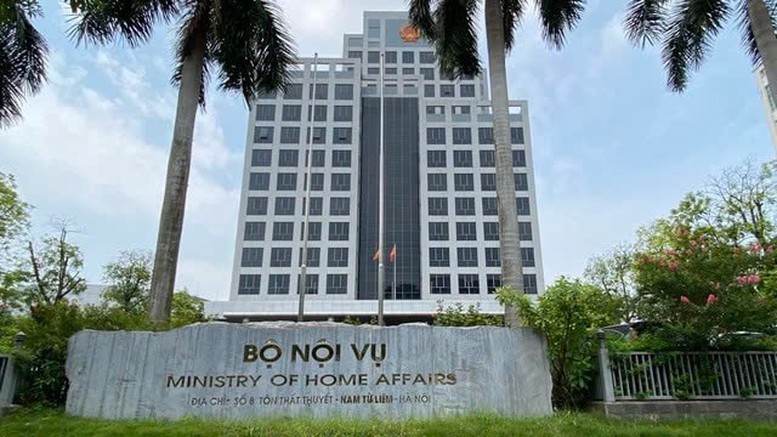 UBND các tỉnh, thành phố vhủ động xây dựng phương án sắp xếp đơn vị sự nghiệp công lập, bảo đảm phù hợpvới định hướng, gửi Ban Thườngvụ Đảng ủy Chính phủ xem xét, quyết định và gửi Bộ Nội vụ để tổng hợp trước ngày 25/9/2025 UBND các tỉnh, thành phố vhủ động xây dựng phương án sắp xếp đơn vị sự nghiệp công lập, bảo đảm phù hợpvới định hướng, gửi Ban Thườngvụ Đảng ủy Chính phủ xem xét, quyết định và gửi Bộ Nội vụ để tổng hợp trước ngày 25/9/2025